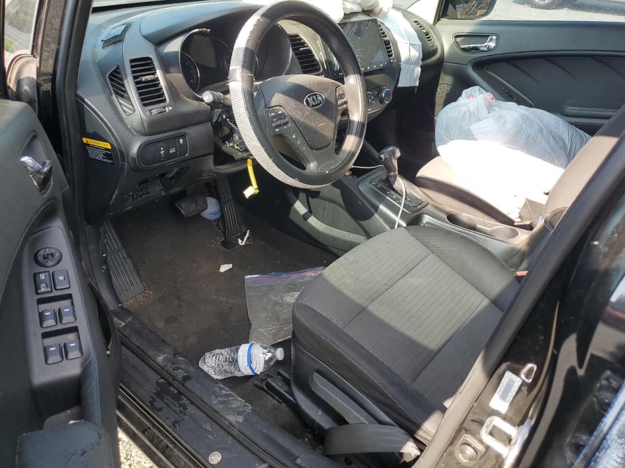 2015 Kia Forte Lx VIN: KNAFX4A63F5392805 Lot: 65951225