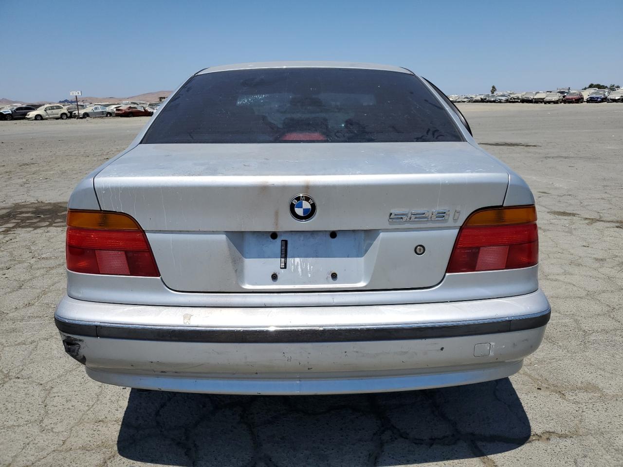 2000 BMW 528 I Automatic VIN: WBADM6340YGU12507 Lot: 64835395