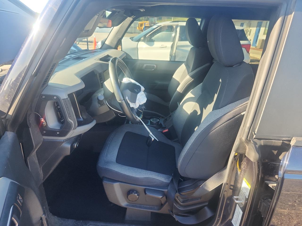 2021 Ford Bronco Base VIN: 1FMDE5BH8MLA96723 Lot: 63326545