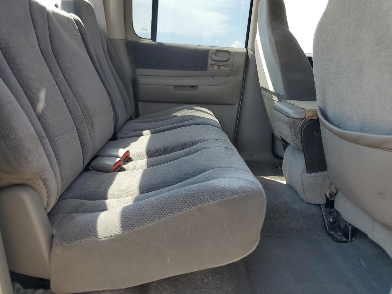 2002 Dodge Dakota Quad Slt VIN: 1B7HG48ZX2S687021 Lot: 66673135