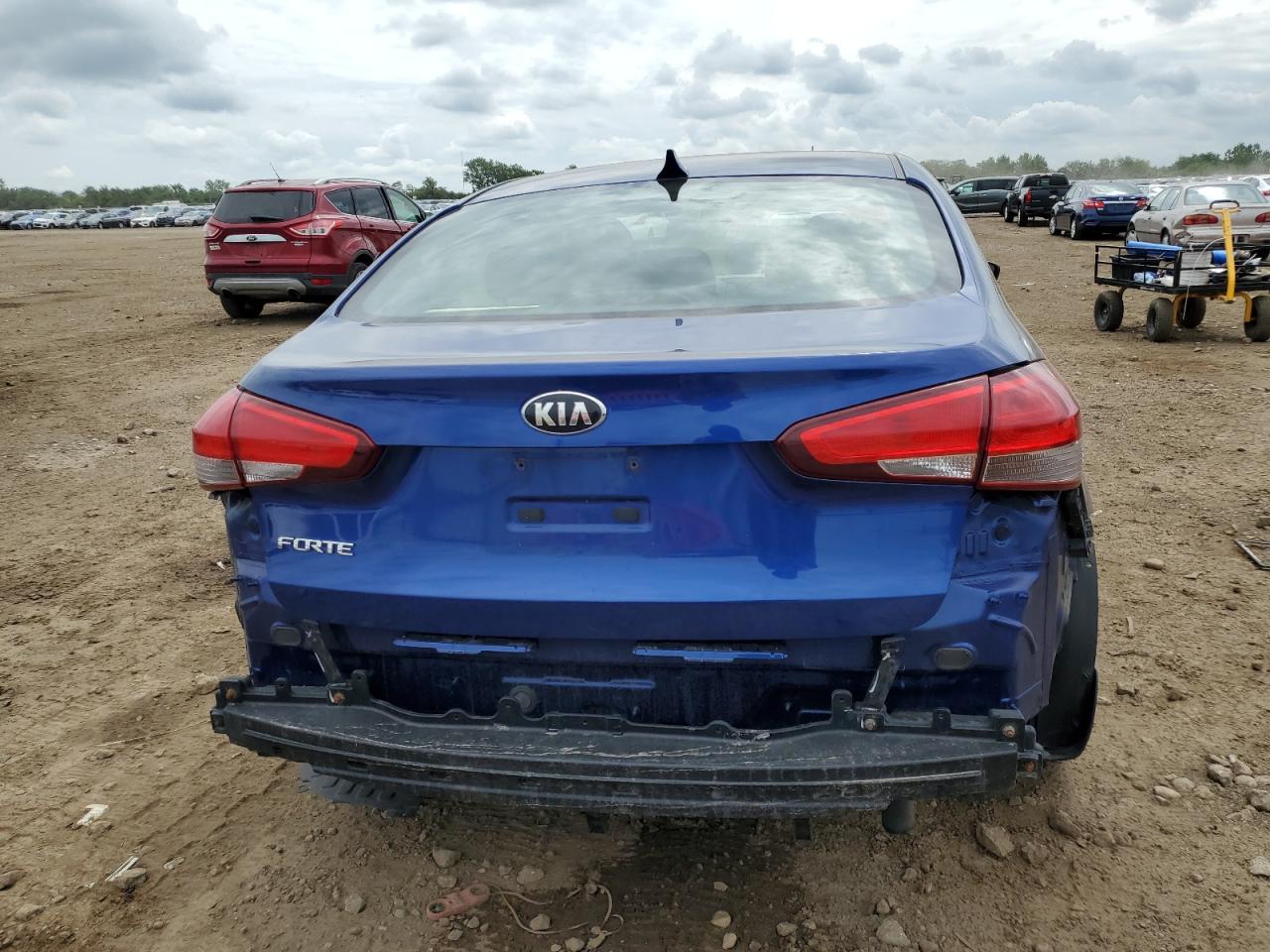 3kpfk4a70he090793 3KPFK4A70HE090793 2017 Kia Forte Lx