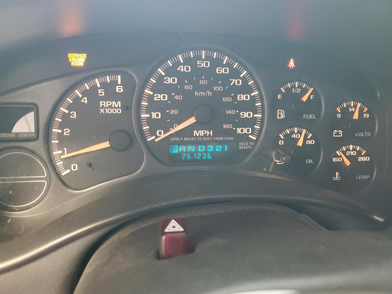 2002 Chevrolet Tahoe K1500 VIN: 1GNEK13Z32J318005 Lot: 63246405