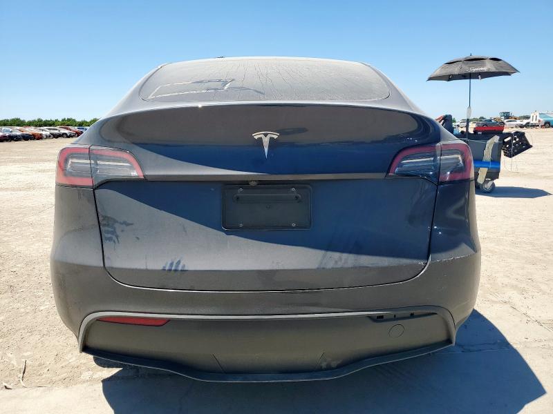  TESLA MODEL Y 2024 Gray