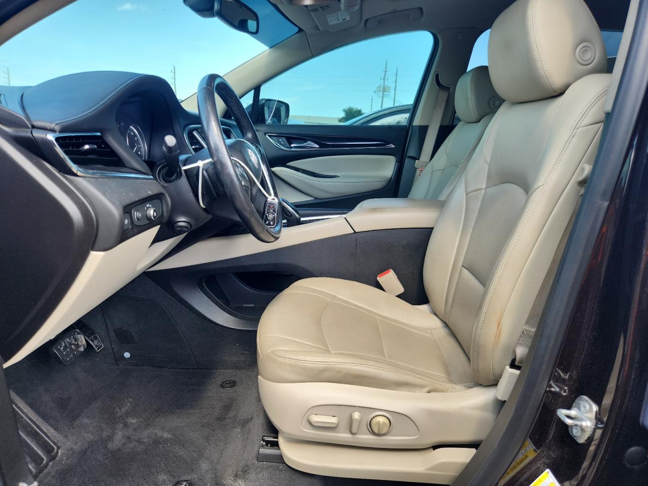 2018 Buick Enclave Premium VIN: 5GAERCKW9JJ244418 Lot: 64667935