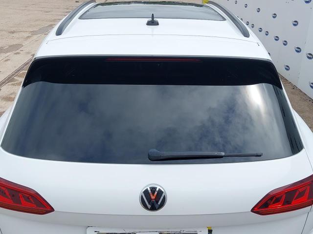 2021 VOLKSWAGEN TOUAREG V6