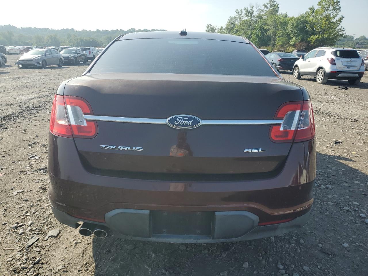 2011 Ford Taurus Sel VIN: 1FAHP2EW4BG125865 Lot: 66133955