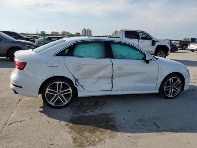 Sedans AUDI A3 2017 Biały