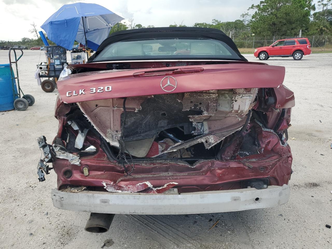 2005 Mercedes-Benz Clk 320 VIN: WDBTK65G35T052226 Lot: 63613245