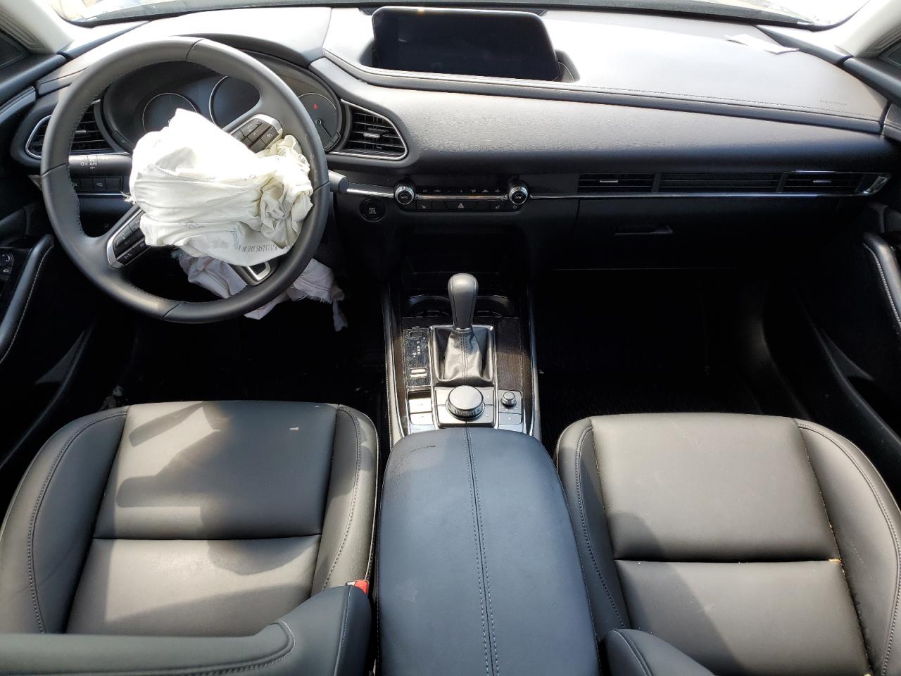 2025 Mazda Cx-30 Preferred VIN: 3MVDMBCM3SM828736 Lot: 63928755