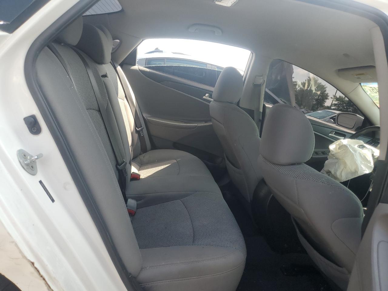 2014 Hyundai Sonata Gls VIN: 5NPEB4AC5EH829446 Lot: 64949145