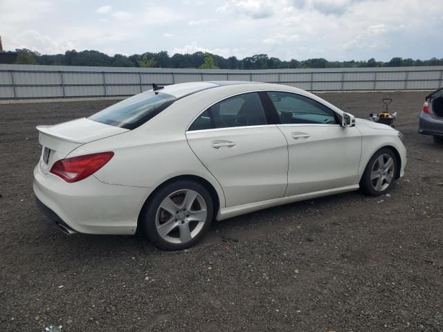  MERCEDES-BENZ CLA-CLASS 2015 Biały