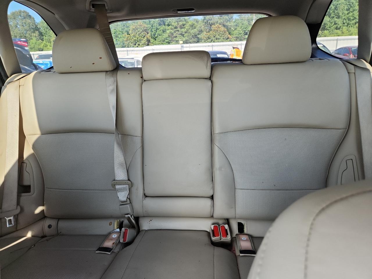 2016 Subaru Outback 3.6R Limited VIN: 4S4BSENC7G3339460 Lot: 65808955