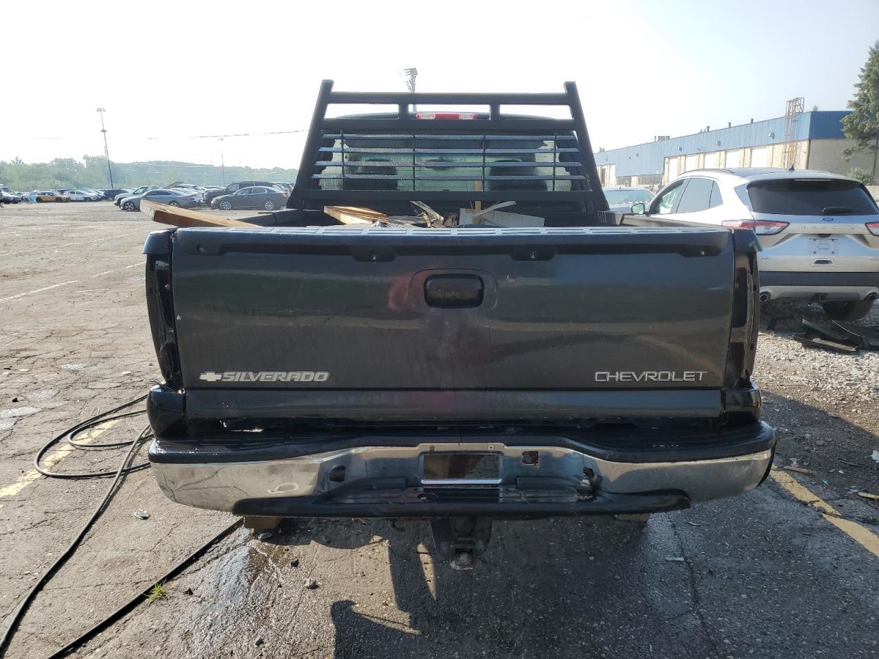2004 Chevrolet Silverado K2500 Heavy Duty VIN: 1GCHK29U34E309520 Lot: 64647425