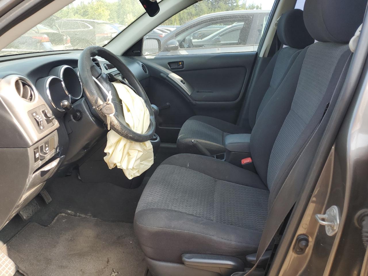 2005 Toyota Corolla Matrix Xr VIN: 2T1KR32E85C884761 Lot: 63998395