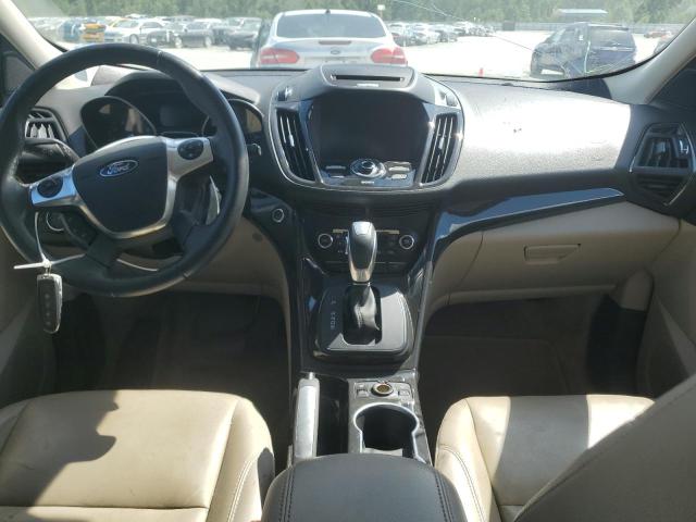 Parquets FORD ESCAPE 2015 Czerwony