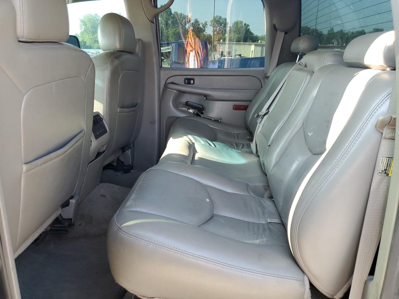 2006 Chevrolet Silverado K2500 Heavy Duty VIN: 1GCHK23D96F163128 Lot: 64795485
