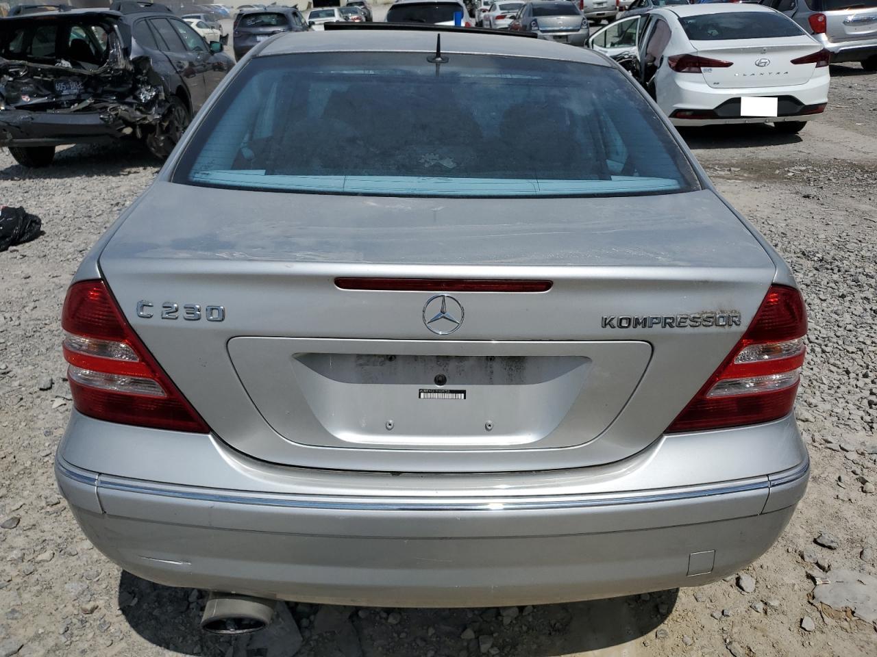 2005 Mercedes-Benz C 230K Sport Sedan VIN: WDBRF40J15F609753 Lot: 56564775