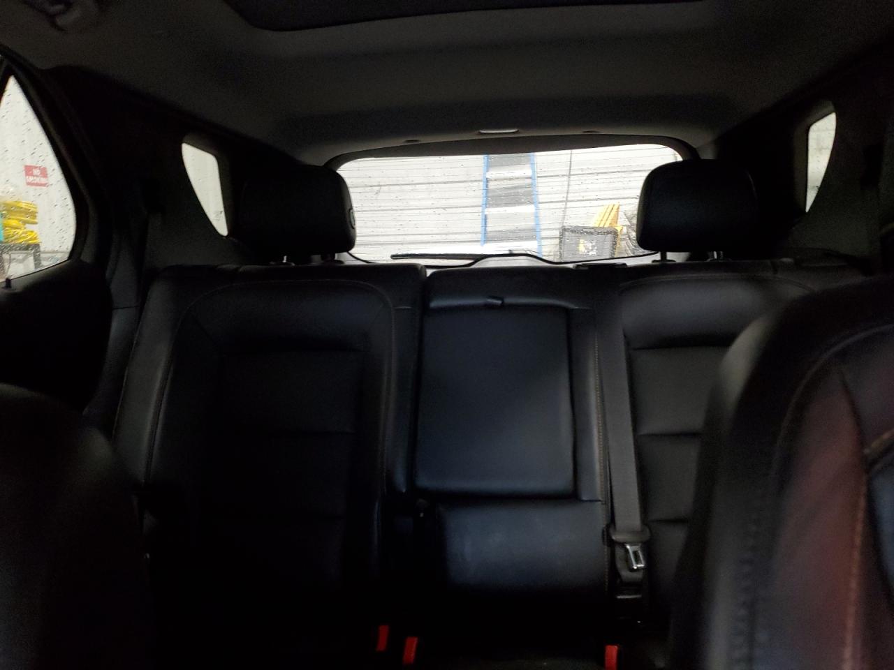 2GNAXYEX2K6121439 2019 Chevrolet Equinox Premier