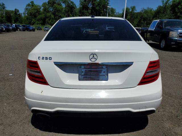 Sedans MERCEDES-BENZ C-CLASS 2013 Biały