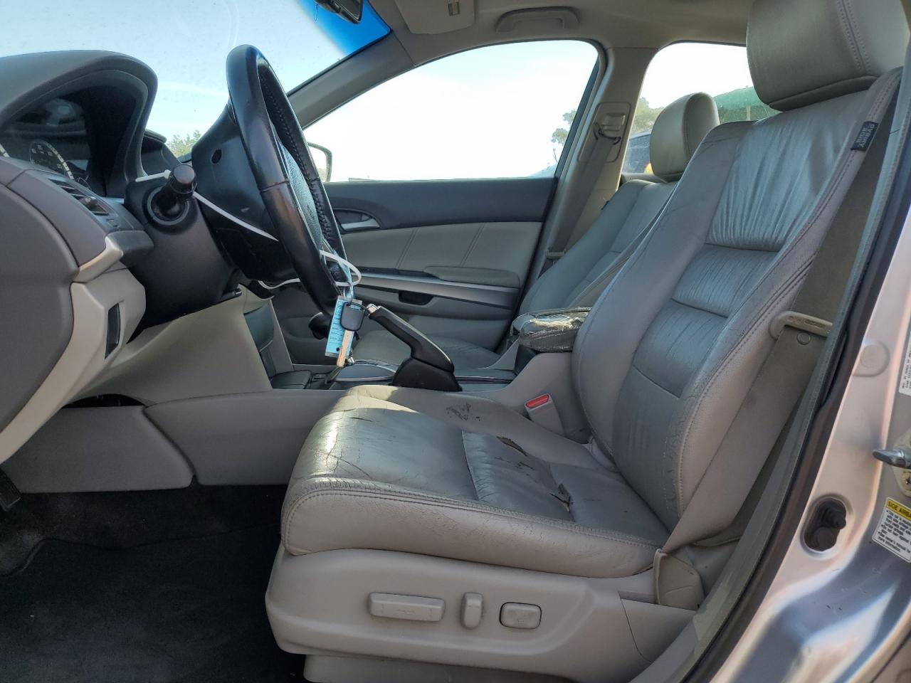 2009 Honda Accord Exl VIN: 1HGCP26839A023332 Lot: 64128025
