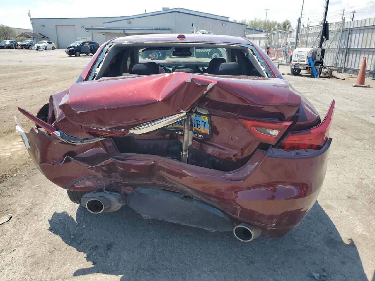 2017 Nissan Maxima 3.5S VIN: 1N4AA6AP0HC386550 Lot: 65750435