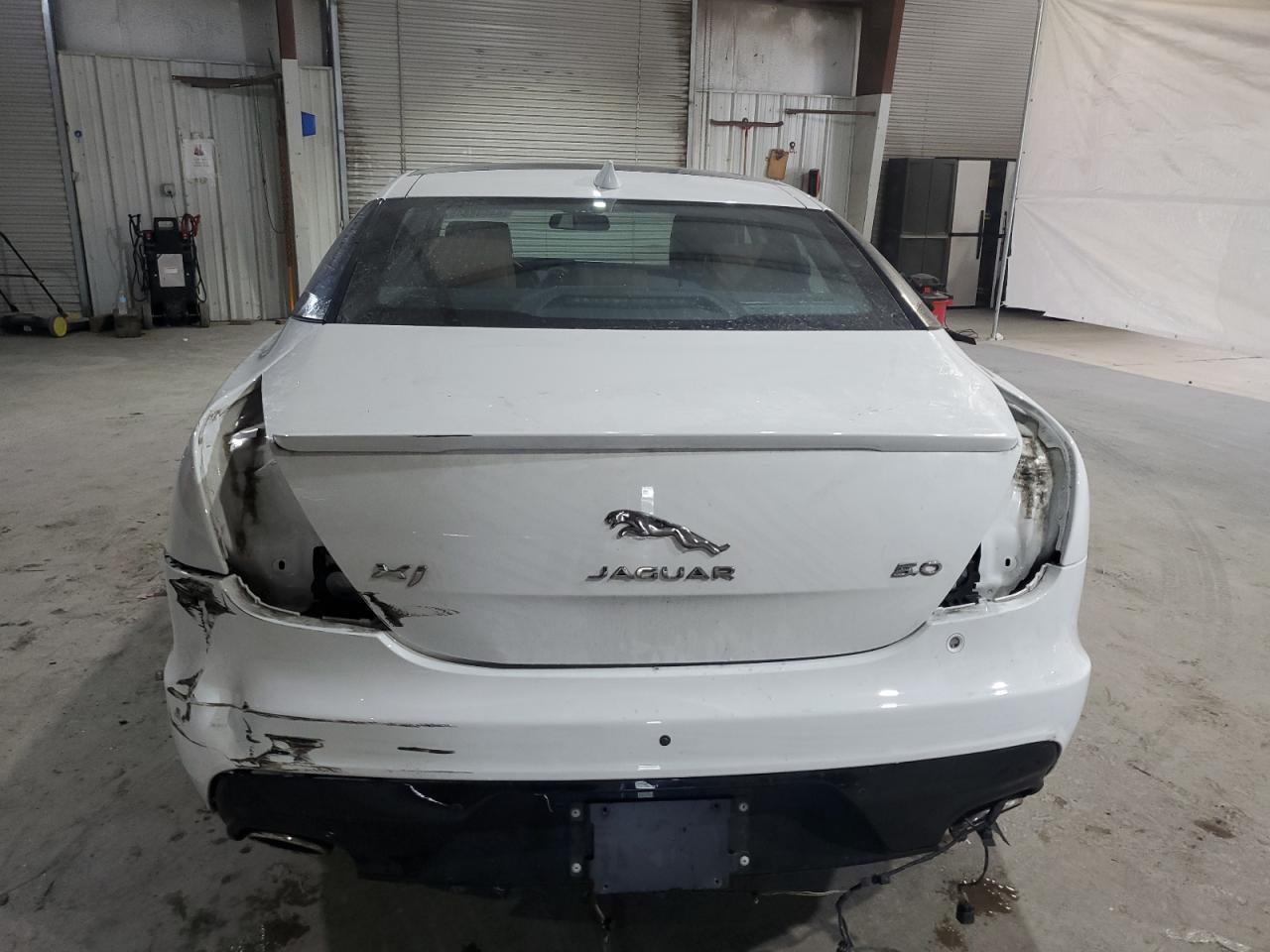 sajwa1ce5gmv98062 SAJWA1CE5GMV98062 2016 Jaguar Xj Supercharged