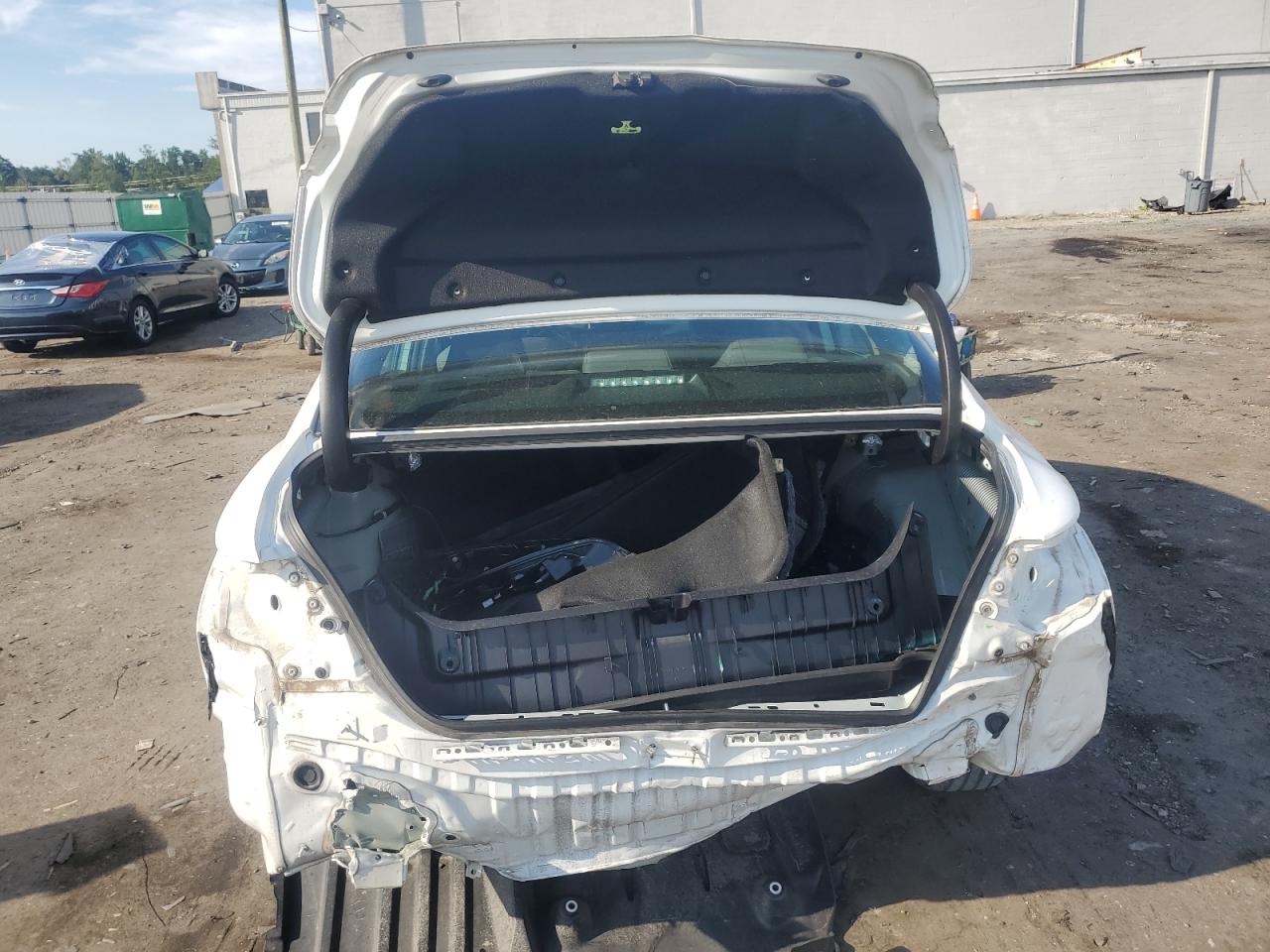 2021 Toyota Camry Le VIN: 4T1C11BK5MU037666 Lot: 65206165