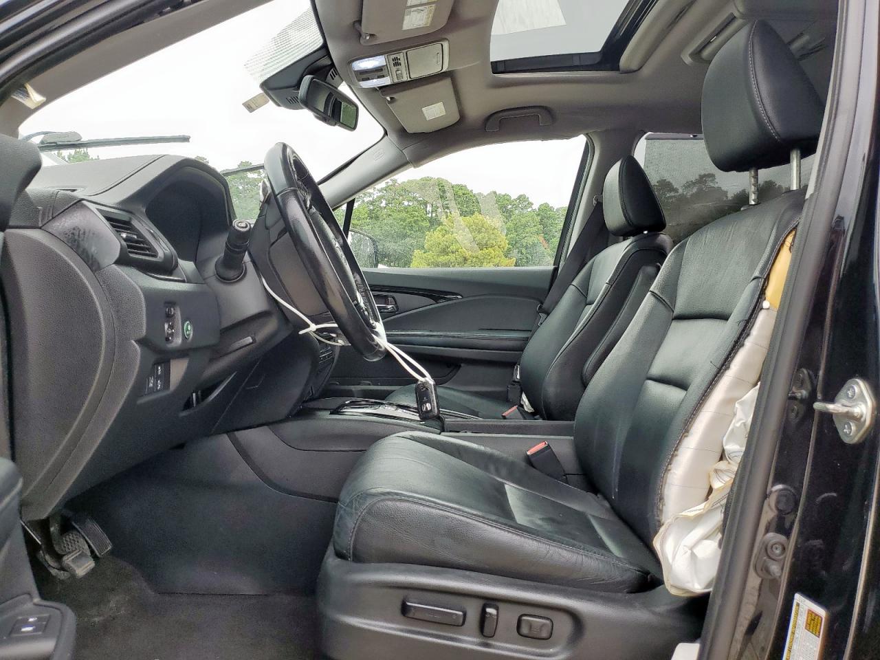 2016 Honda Pilot Touring VIN: 5FNYF5H96GB011386 Lot: 67257255