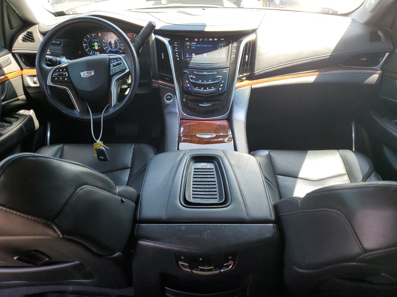 2019 Cadillac Escalade Premium Luxury VIN: 1GYS4CKJ7KR110332 Lot: 63796355