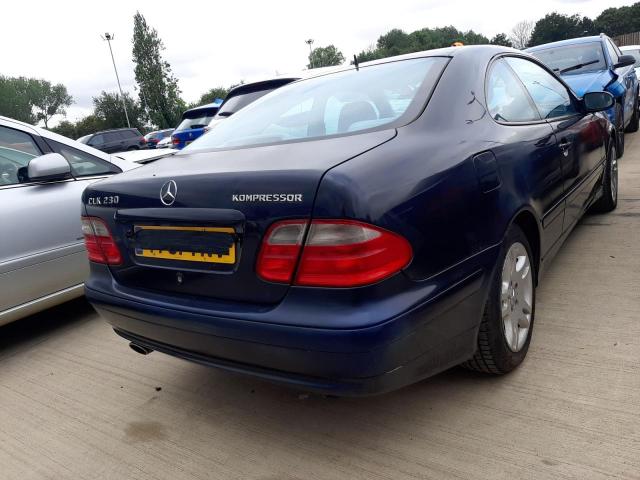 2001 MERCEDES BENZ CLK230 AVA