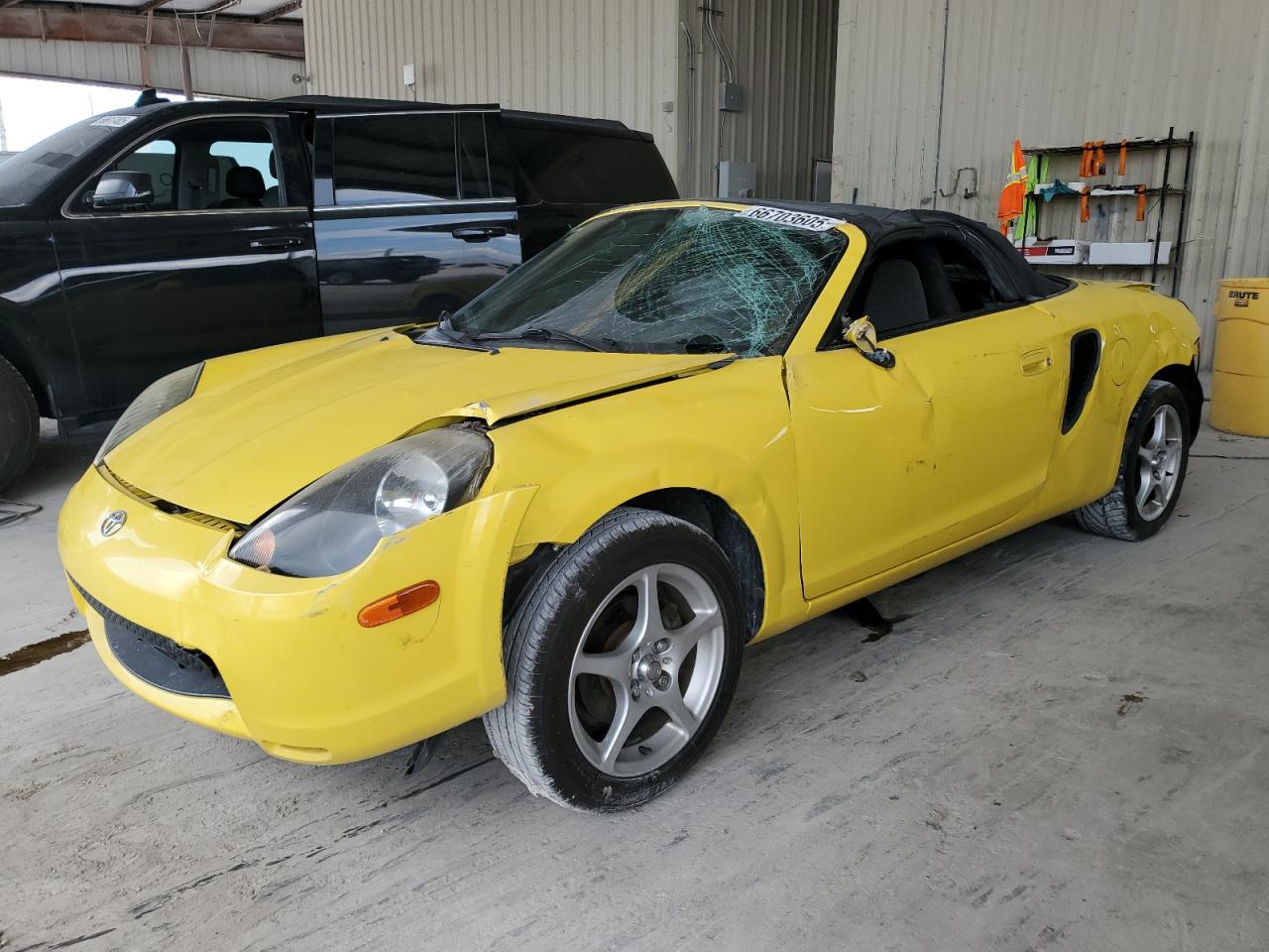 2001 Toyota Mr2 Spyder VIN: JTDFR320510028635 Lot: 66703605