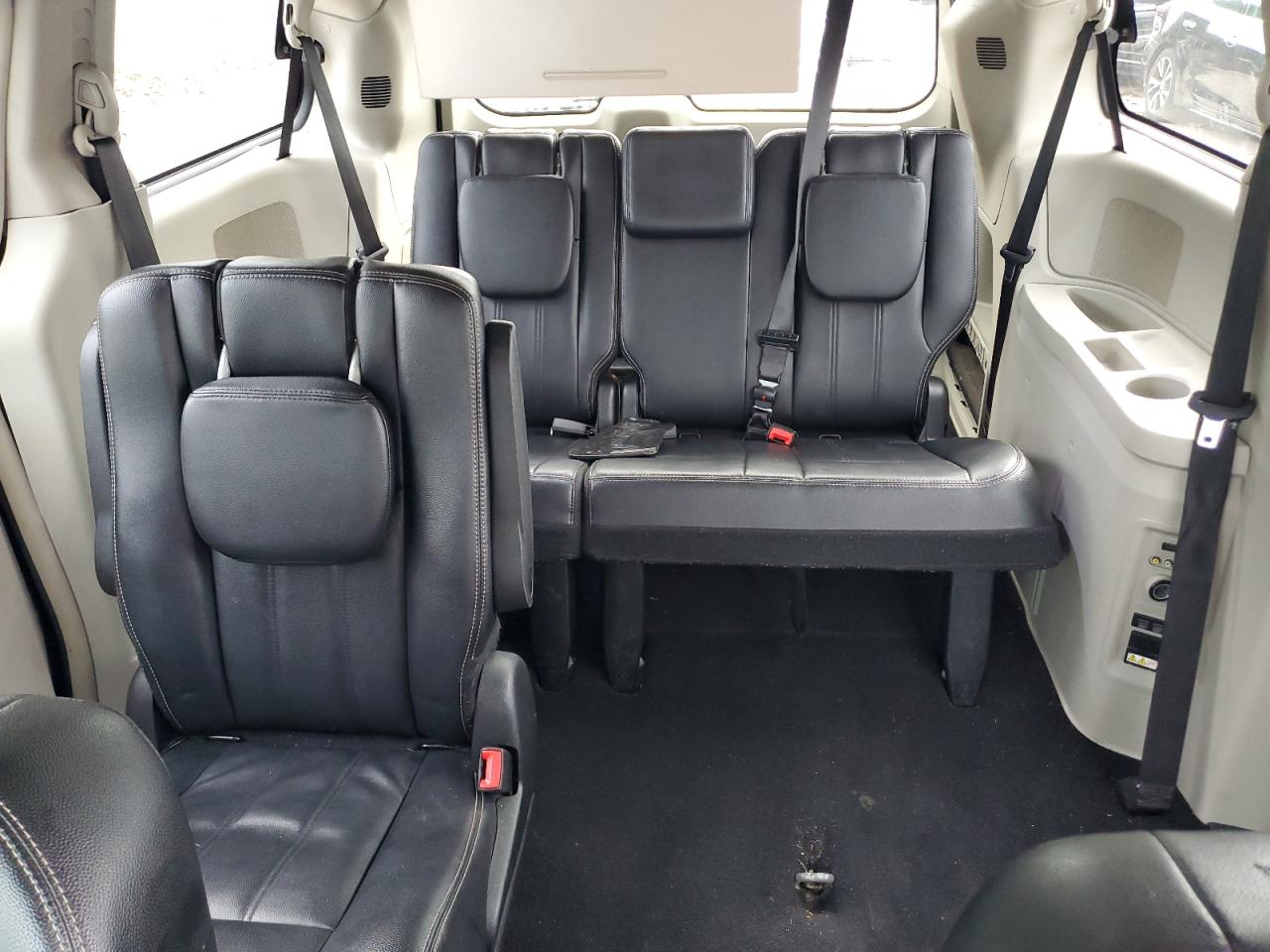 2015 Chrysler Town & Country Touring VIN: 2C4RC1BGXFR565286 Lot: 64426755