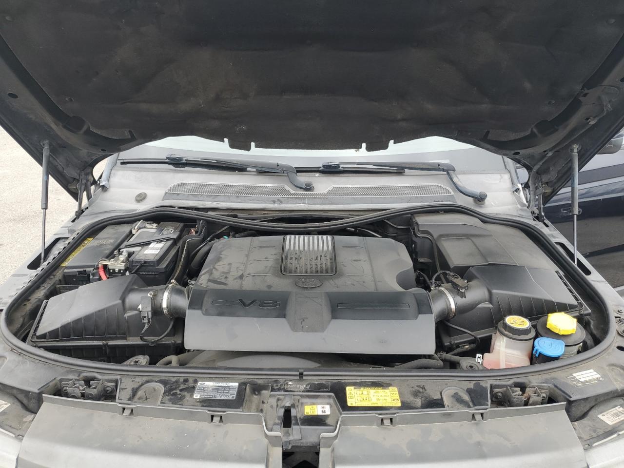 2010 Land Rover Range Rover Sport Lux VIN: SALSK2D49AA226778 Lot: 65286575