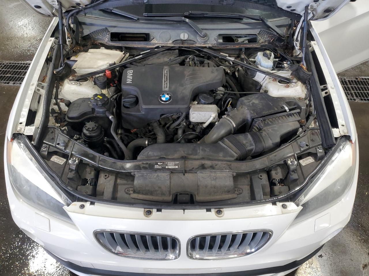 2015 BMW X1 xDrive28I VIN: WBAVL1C50FVY24857 Lot: 64837575