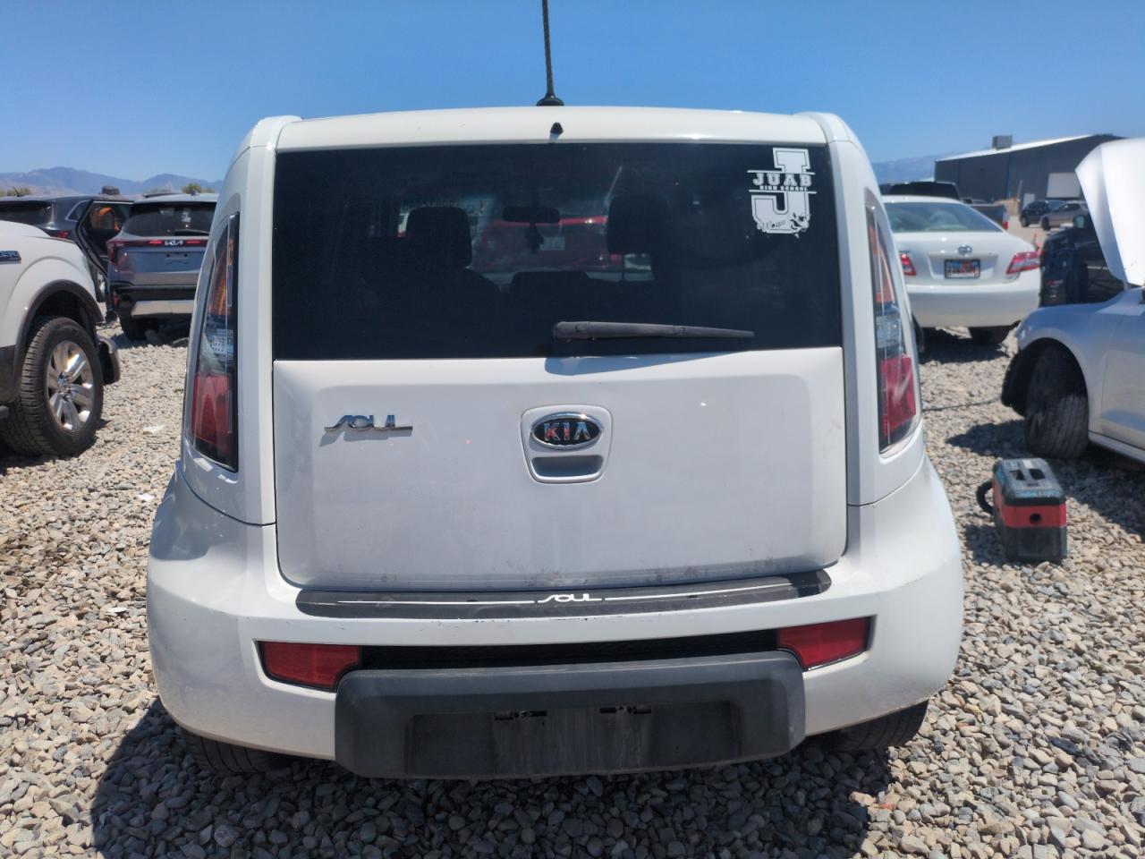 2021 Kia Soul + VIN: KNDJT2A21A7166219 Lot: 63412445