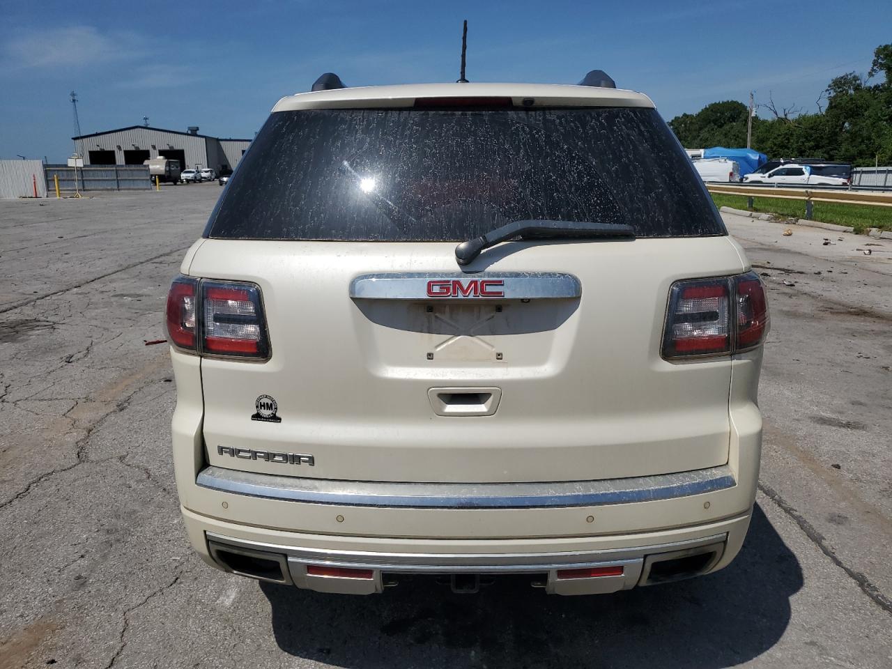 1gkkrtkd2fj177494 1GKKRTKD2FJ177494 2015 GMC Acadia Denali