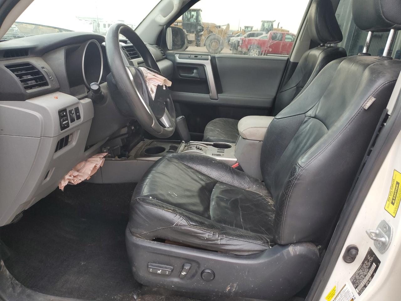 2011 Toyota 4Runner Sr5 VIN: JTEZU5JR8B5017281 Lot: 64370055