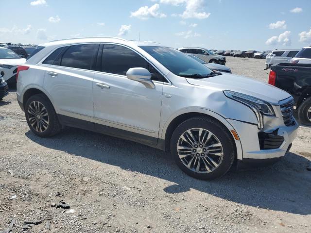 Паркетники CADILLAC XT5 2017 Серебристый