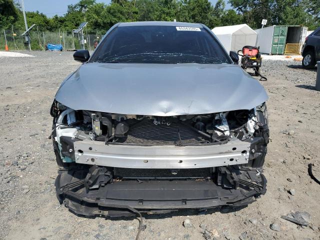 TOYOTA CAMRY 2022 Серебристый