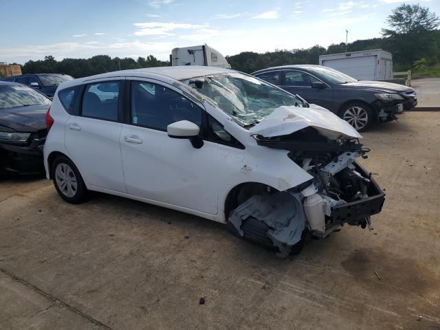  NISSAN VERSA 2018 Biały