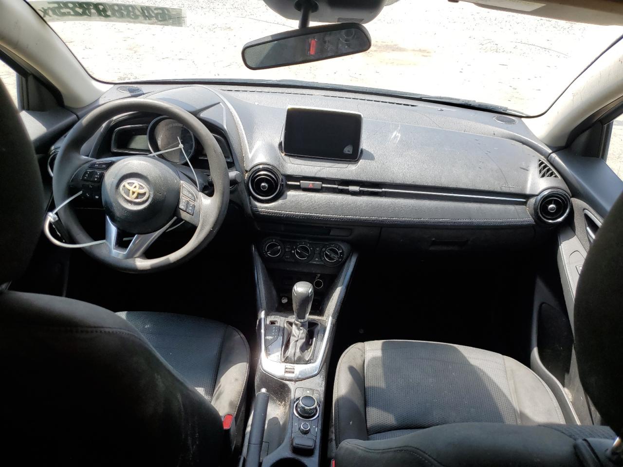 2017 Toyota Yaris Ia VIN: 3MYDLBYV4HY153164 Lot: 64456855