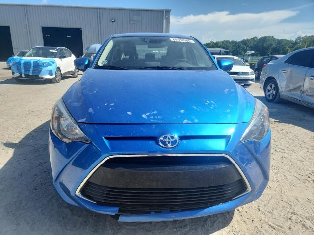  TOYOTA YARIS 2018 Granatowy