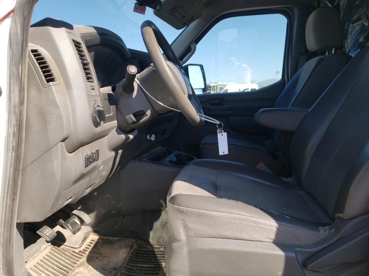 2015 Nissan Nv 2500 VIN: 1N6BF0LX8FN807035 Lot: 63243345