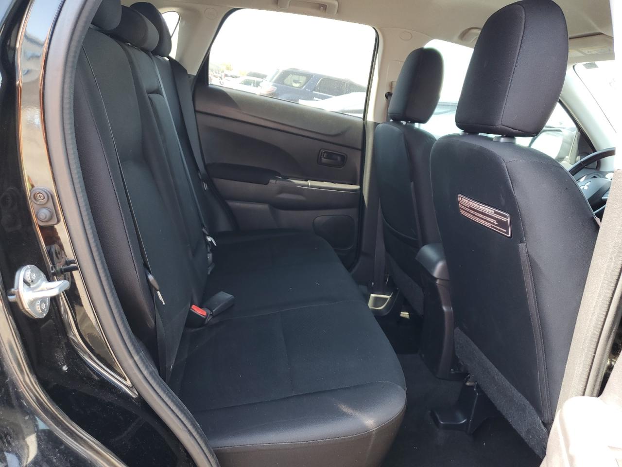 2015 Mitsubishi Outlander Sport Es VIN: 4A4AR3AU4FE037540 Lot: 65460925