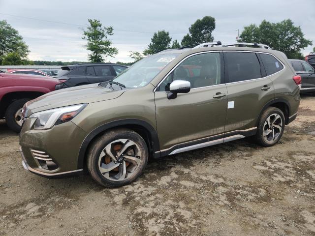  SUBARU FORESTER 2022 Green