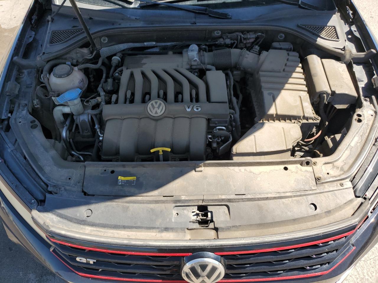 2018 Volkswagen Passat Gt VIN: 1VWJM7A3XJC038262 Lot: 63237055