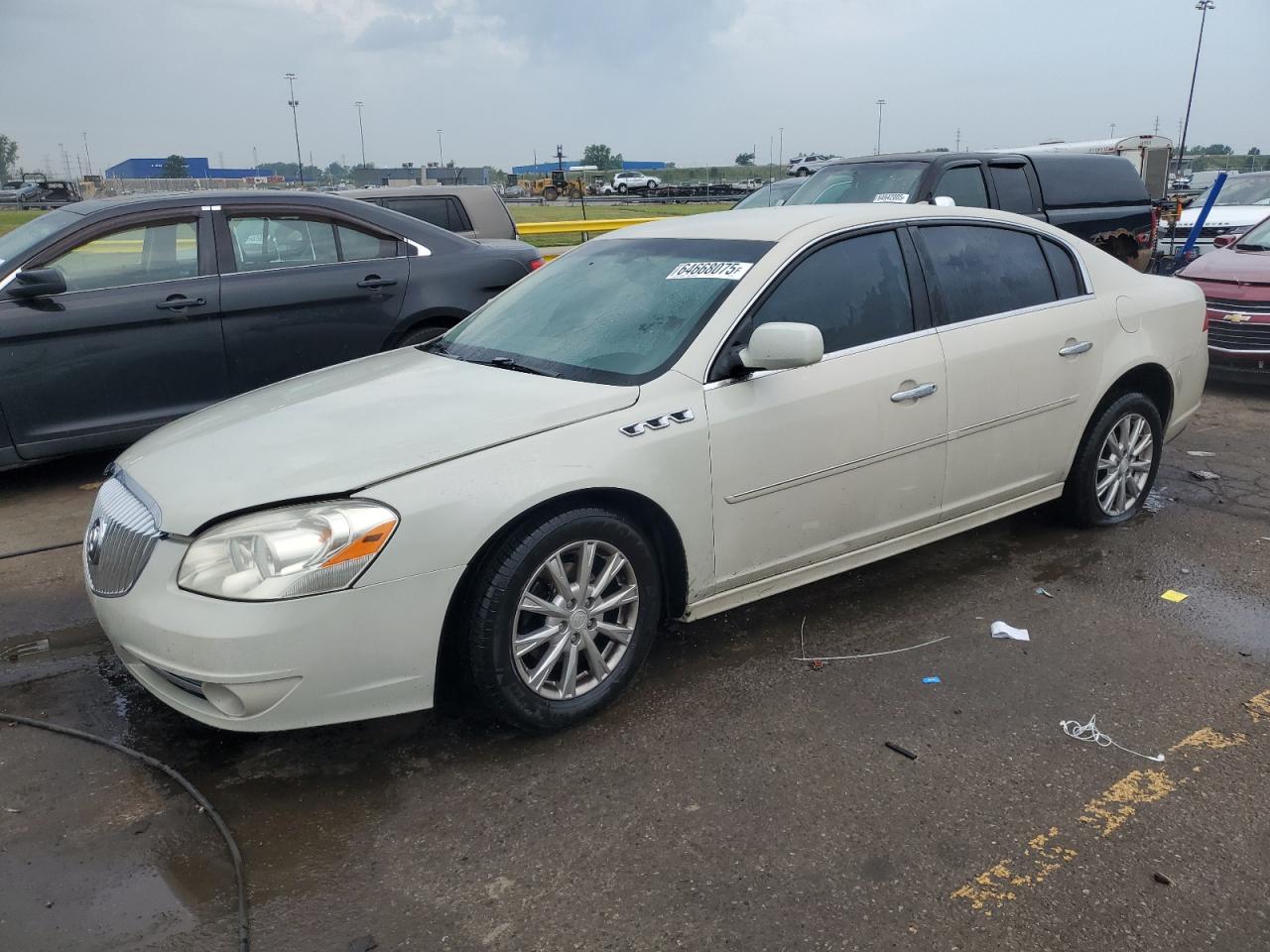 1G4HC5EM3BU103844 BUICK LUCERNE 2011 CREAM Photo 1