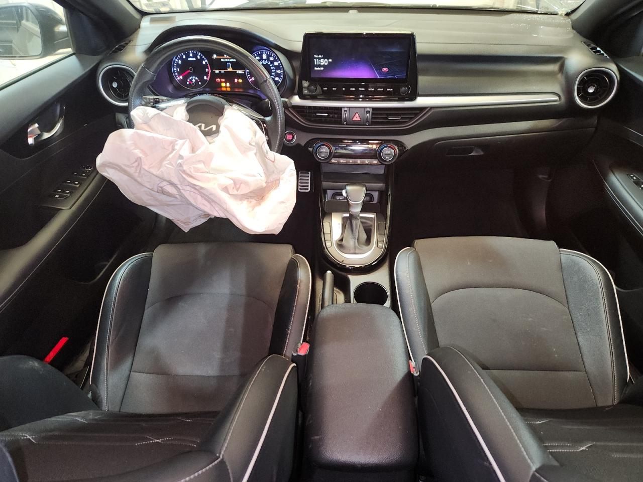 2023 Kia Forte Gt Line VIN: 3KPF54AD0PE592070 Lot: 62958395