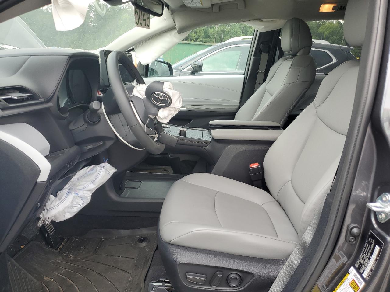 2025 Toyota Sienna Xle VIN: 5TDYRKEC6SS244355 Lot: 63050705