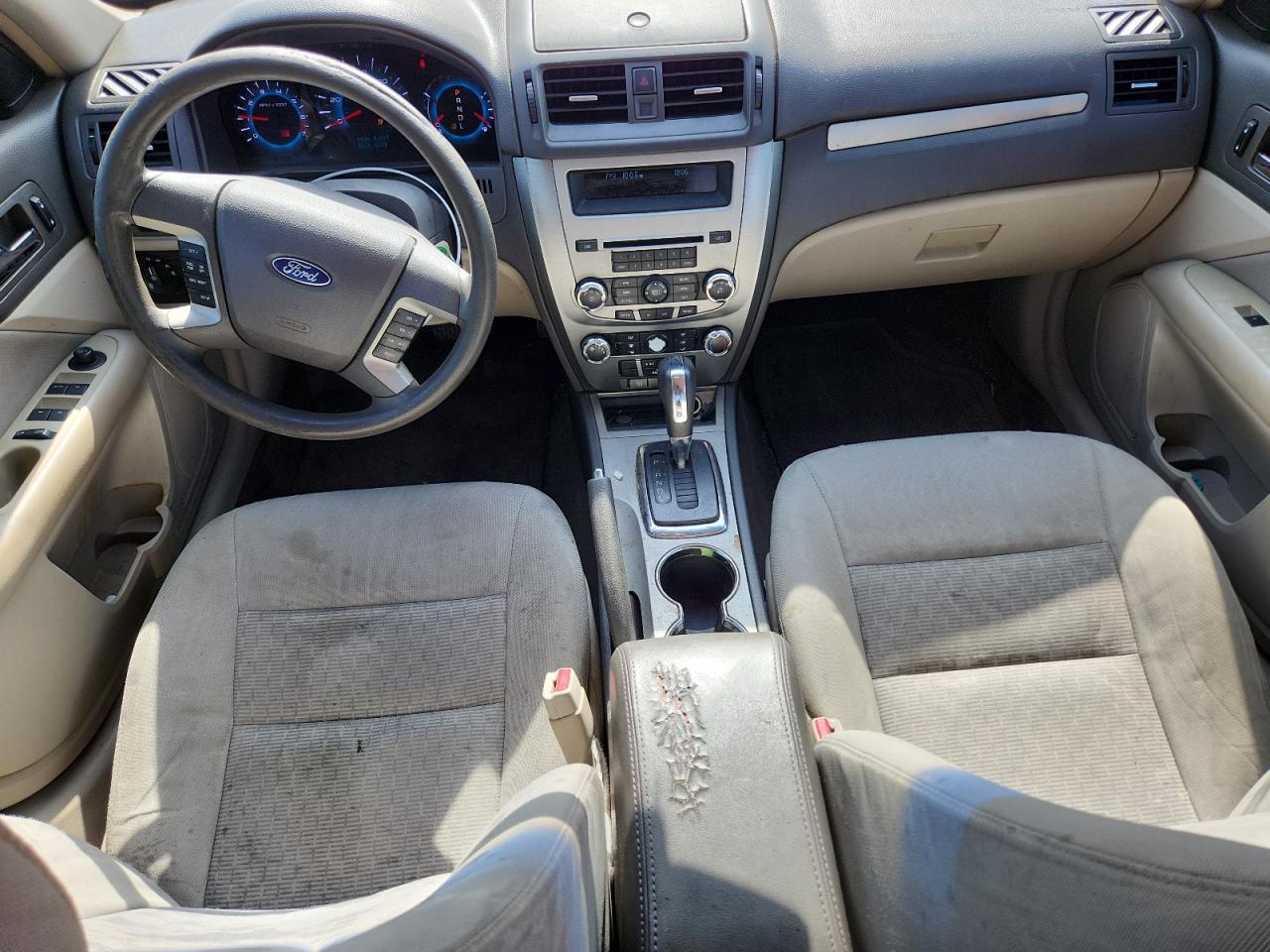 2011 Ford Fusion Se VIN: 3FAHP0HA2BR196477 Lot: 63853585